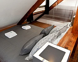 Double bed Canal Holiday apartment Amsterdam