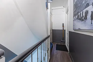 Hallway Albert Cuypstraat III B studio Amsterdam