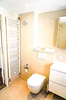 Toilet The Balcony at Prinsen Canal apartment Amsterdam