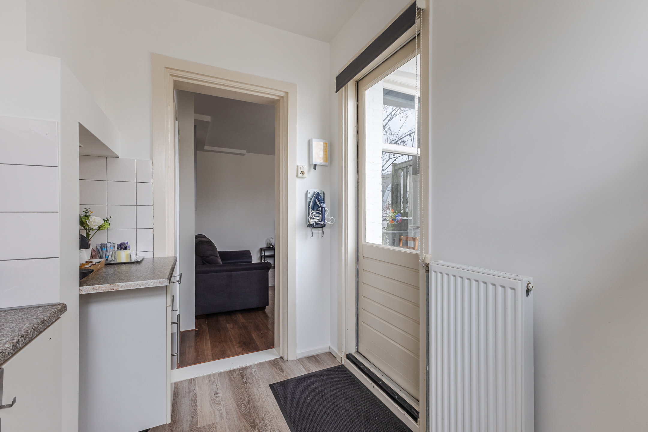Kitchen with View of Living Area Albert Cuyp III A studio Amsterdam