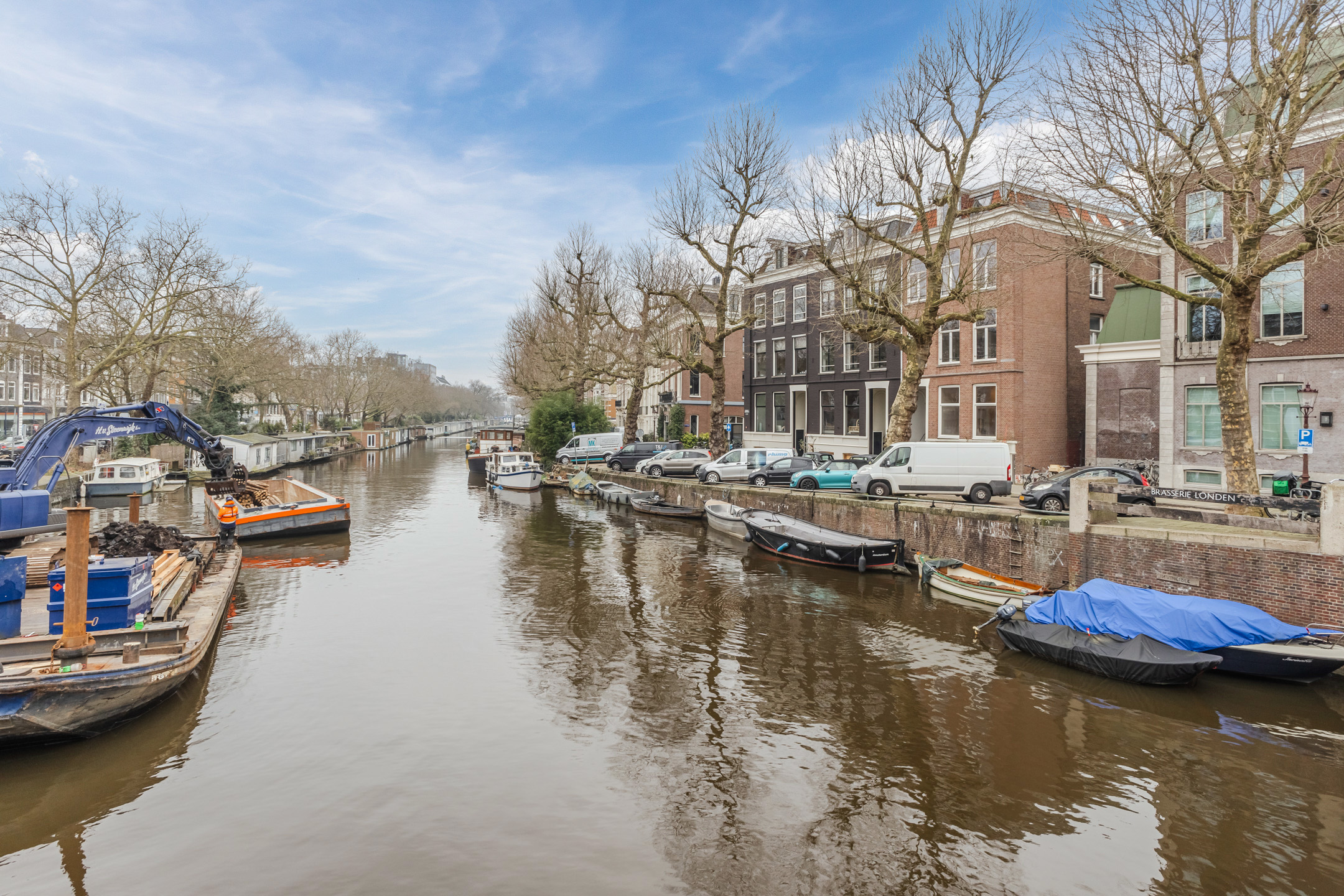 Canal View Albert Cuyp III A studio Amsterdam