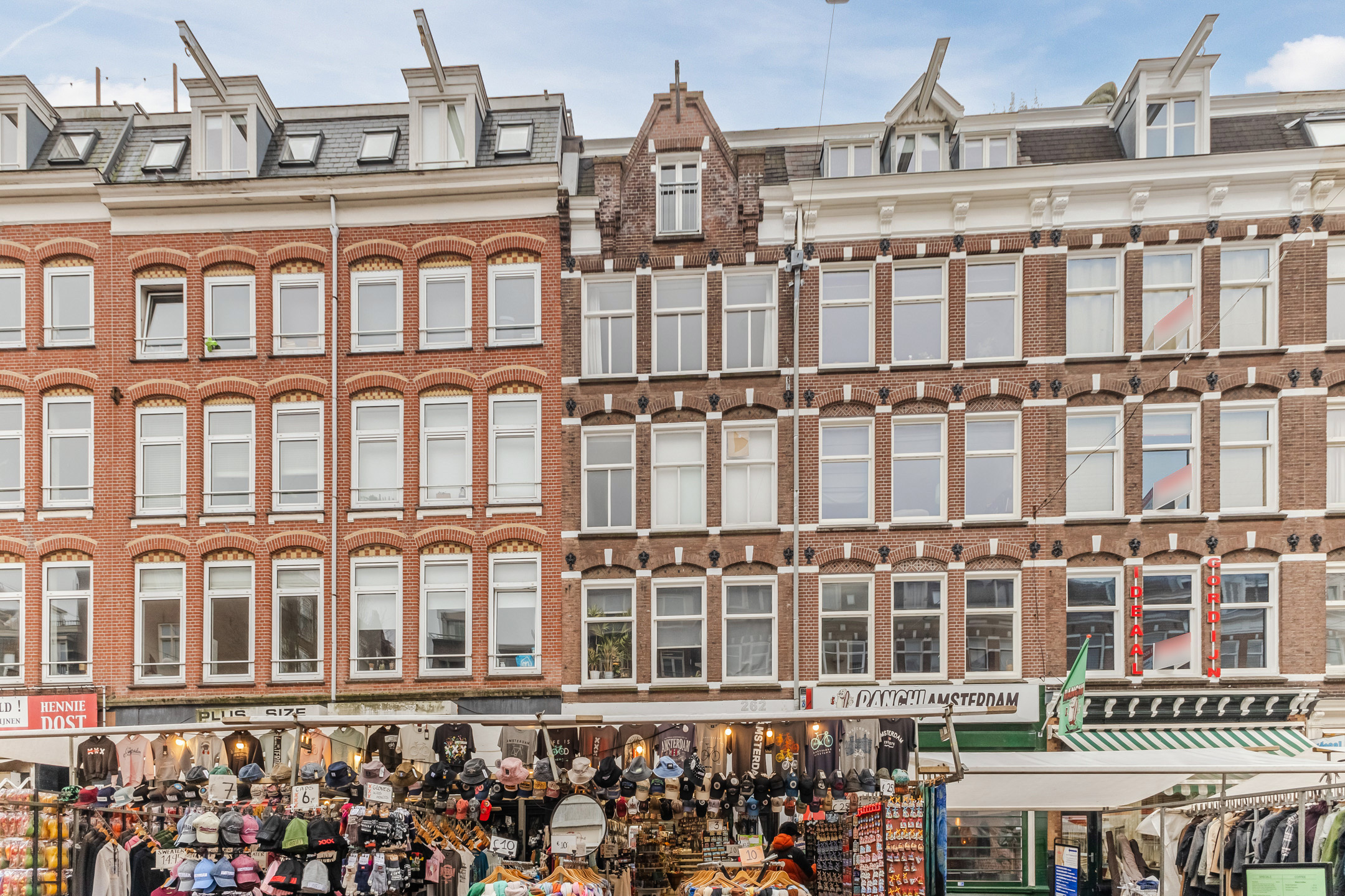 Building Exterior Albert Cuypstraat III B studio Amsterdam